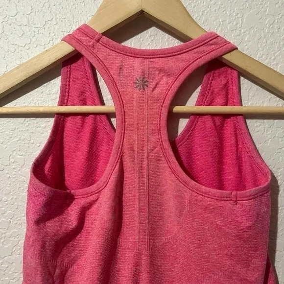 🖤 Athleta Ruched Racerback Tank - Picture 4 of 6